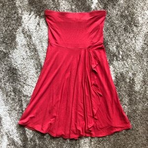 🎉HP🎉 Red Strapless Dress